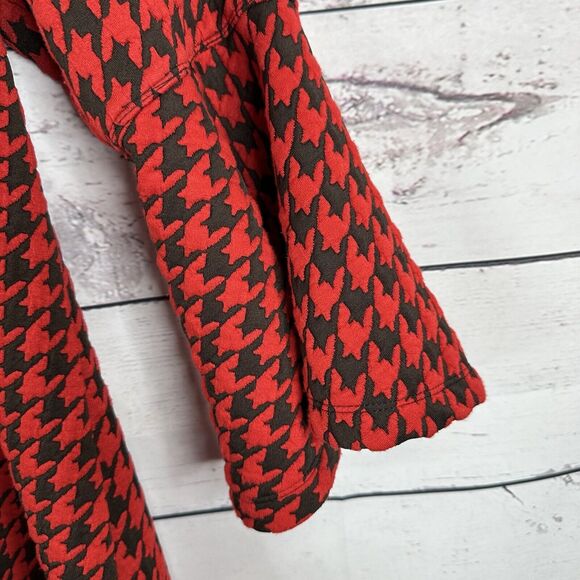 Ali Miles Top Shirt Womens Large Red Black Textured Tunic Artisan Abstract - Picture 2 of 12